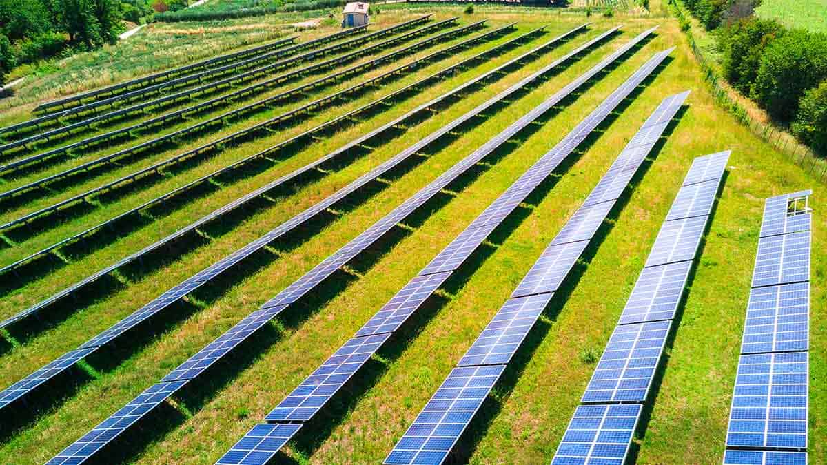 Grundstück verpachten für Solarpark
