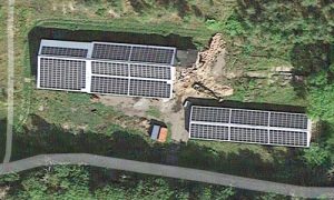https://solar-direktinvest.de/wp-content/uploads/2021/11/Photovoltaikanlage-kaufen-5.jpg